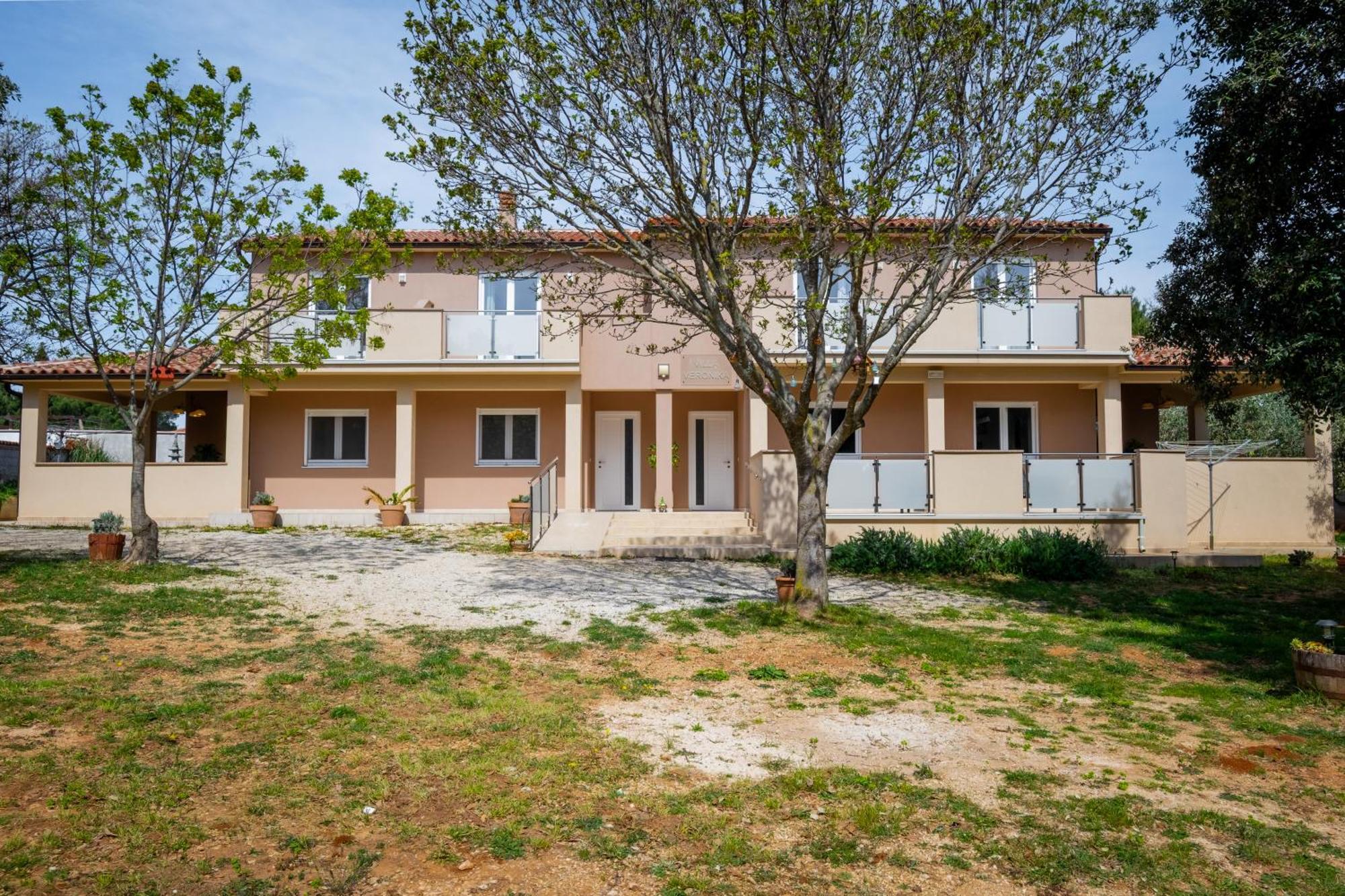 Villa Veronika Vinkuran Εξωτερικό φωτογραφία
